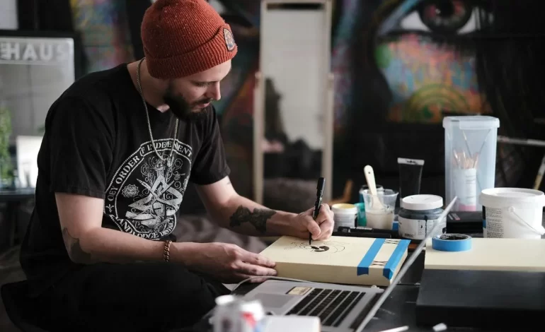 Cómo crear un portafolio de tatuajes si quieres convertirte en tatuador