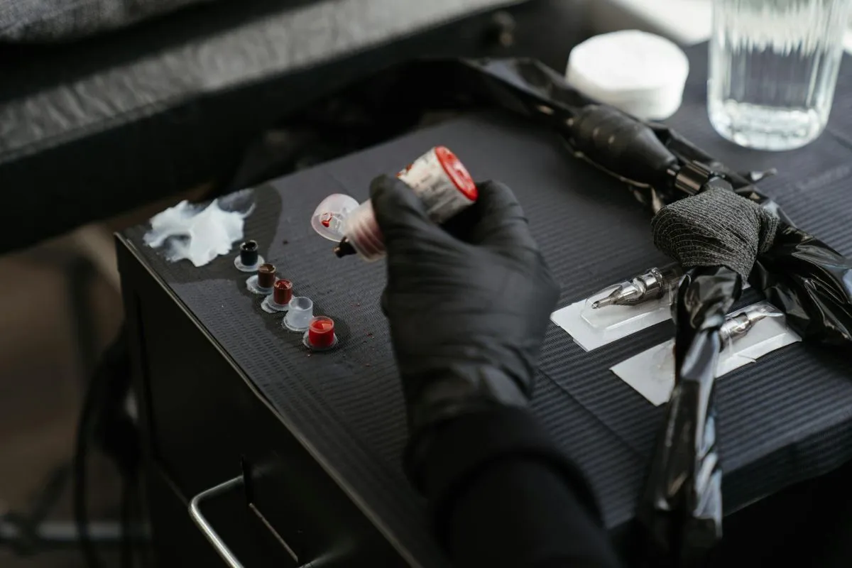 Cómo identificar la calidad de las tintas utilizadas en un tatuaje