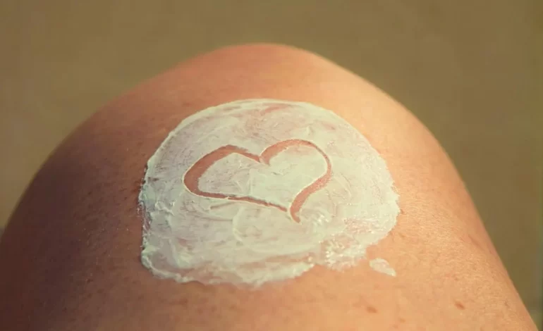 Cuáles son los mejores productos para cuidar un tatuaje recién hecho