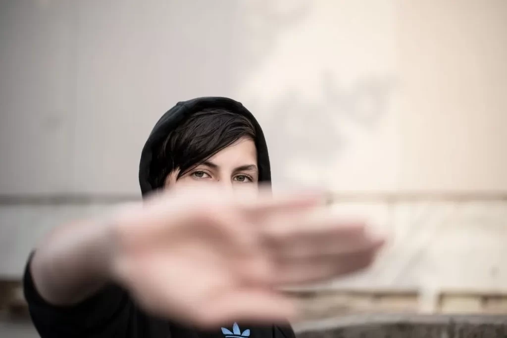 Desmintiendo mitos sobre hacerte tu primer tatuaje